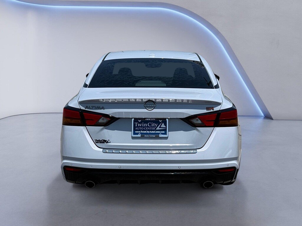 Used 2023 Nissan Altima 2.5 SR Sedan