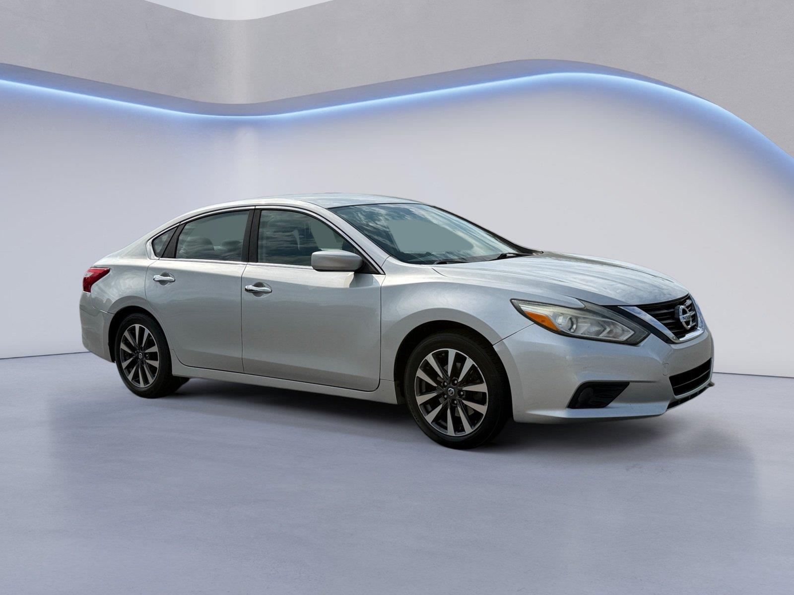 2017 Nissan Altima SV