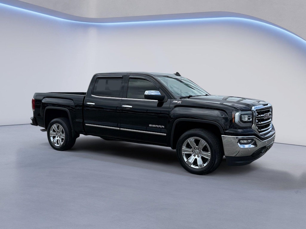 Used 2018 GMC Sierra 1500 SLT Truck