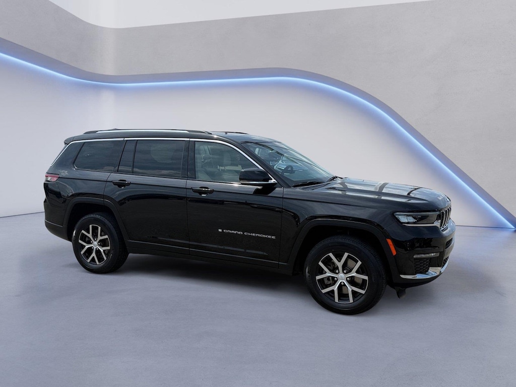 Used 2023 Jeep Grand Cherokee L Limited SUV