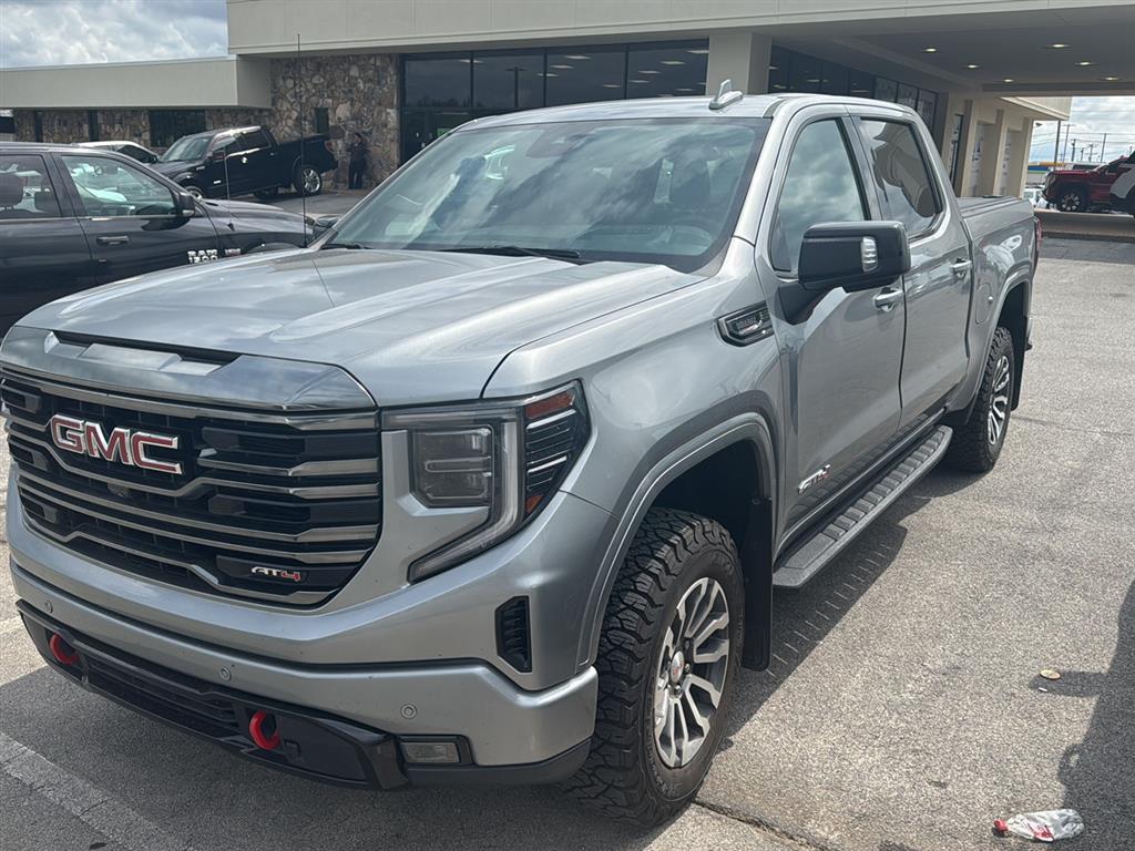 2023 GMC Sierra 4WD Crew Cab Short Box AT4's photo