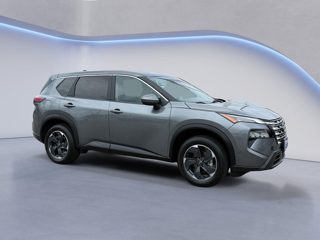 Used 2024 Nissan Rogue SV SUV