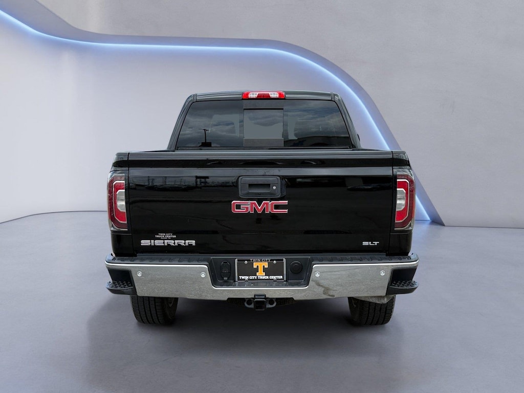 Used 2018 GMC Sierra 1500 SLT Truck
