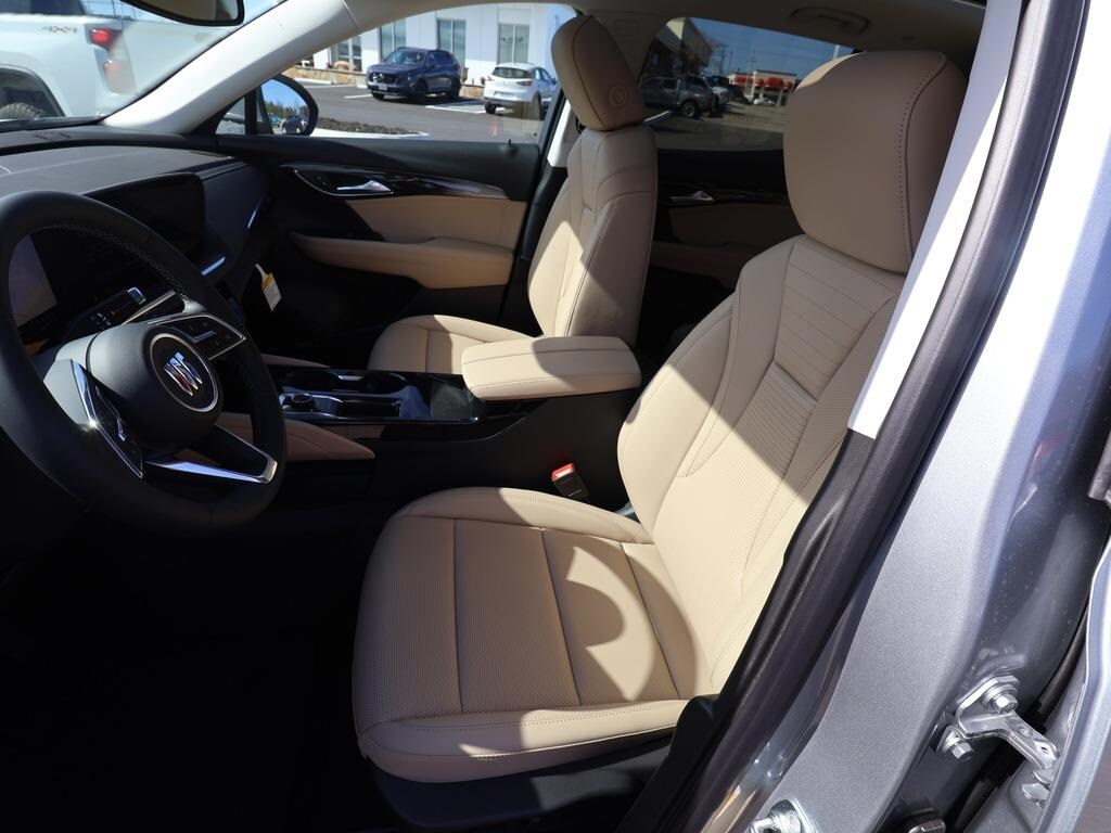 2025 Buick Envision Preferred - Photo 13