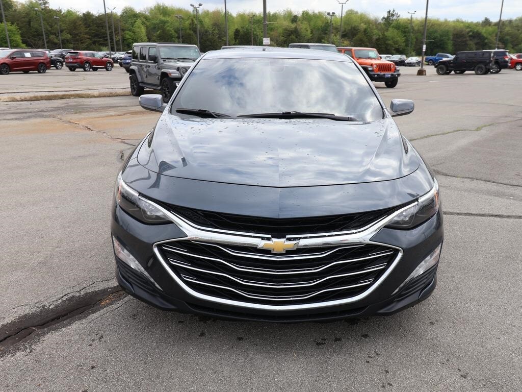 2020 Chevrolet Malibu 1LT photo 2