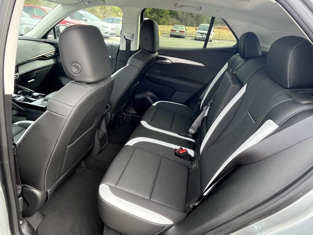 2025 Buick Envision Sport Touring - Photo 11