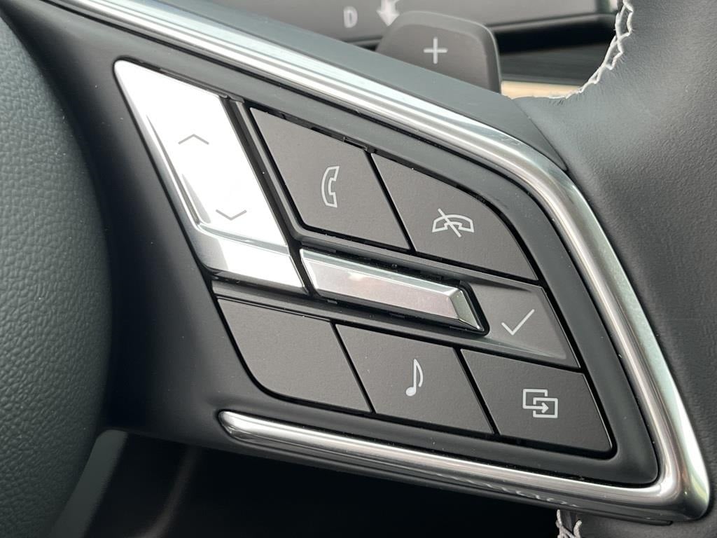 2025 Buick Envision Sport Touring - Photo 23