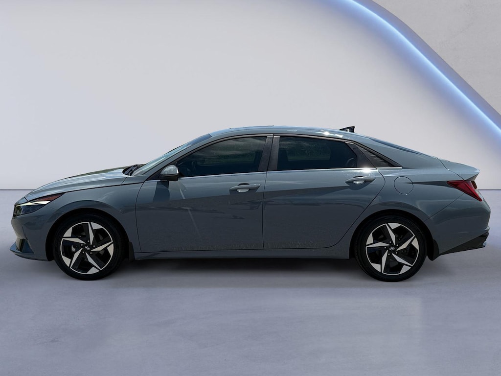 Used 2023 Hyundai Elantra Hybrid Limited Sedan