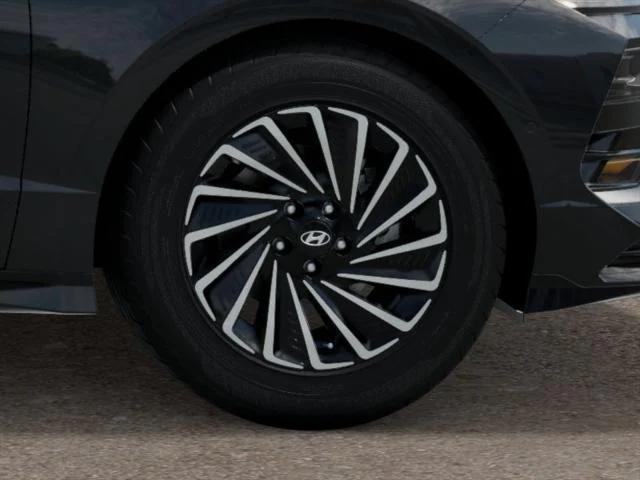2025 Hyundai Sonata Hybrid Limited - Photo 8