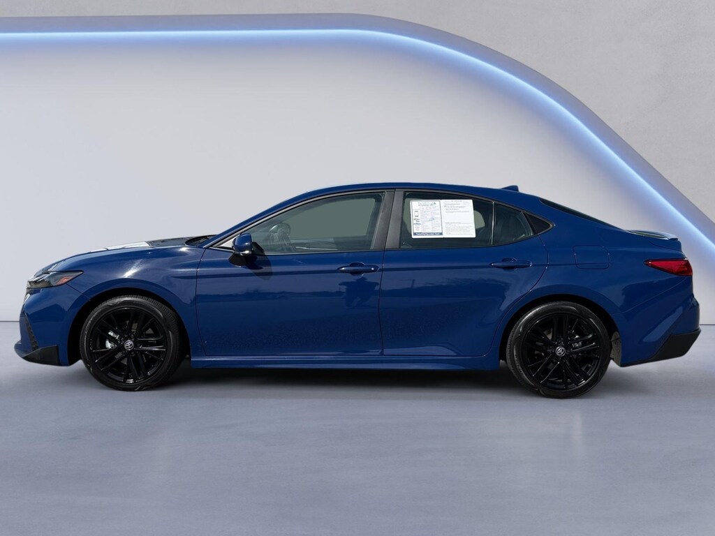Used 2025 Toyota Camry SE Sedan