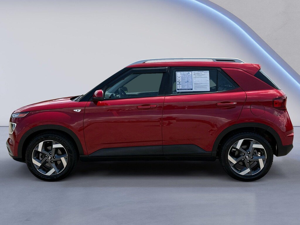 Used 2023 Hyundai Venue Limited SUV