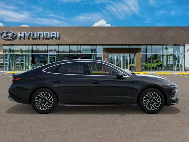 2025 Hyundai Sonata Hybrid Limited - Photo 7