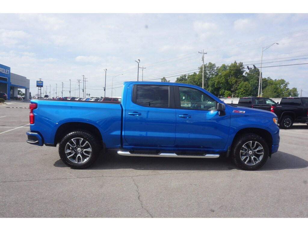 2024 Chevrolet Silverado 1500 RST - Photo 9