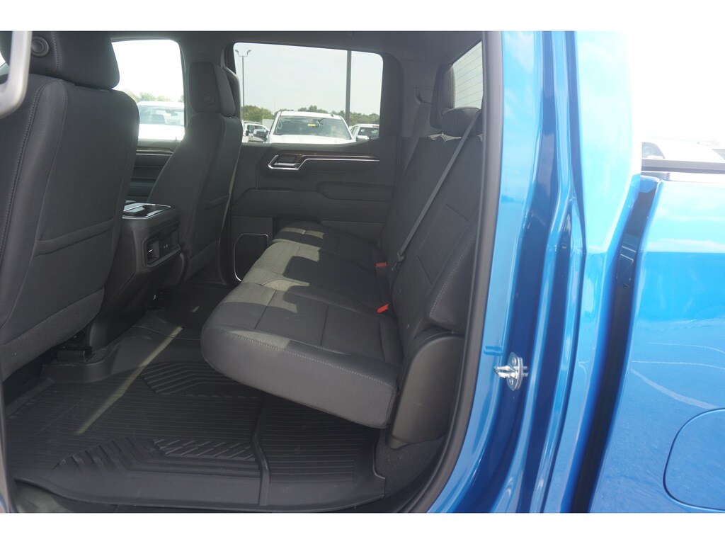2024 Chevrolet Silverado 1500 RST - Photo 15