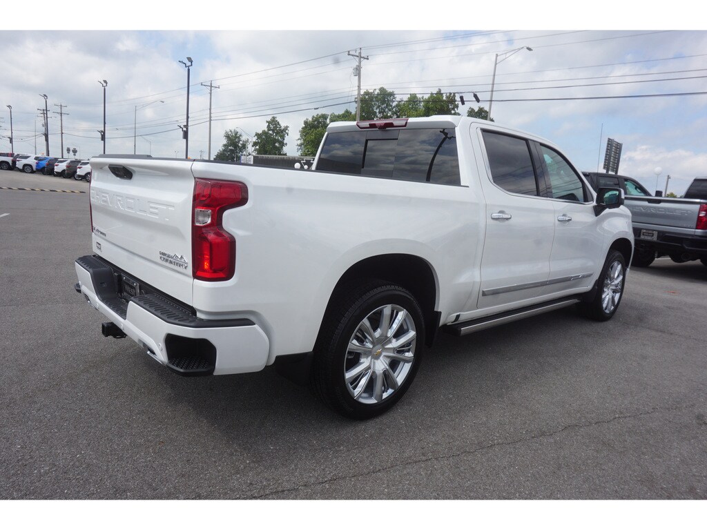 2024 Chevrolet Silverado 1500 High Country - Photo 8