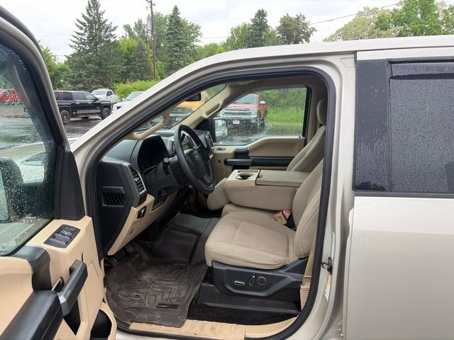 2017 Ford F-150 XLT - Photo 9