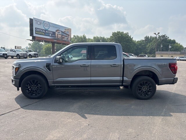2024 Ford F-150 Lariat photo 2