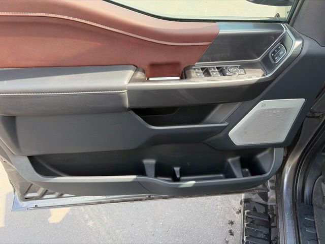 2023 Ford F-150 Lariat - Photo 12