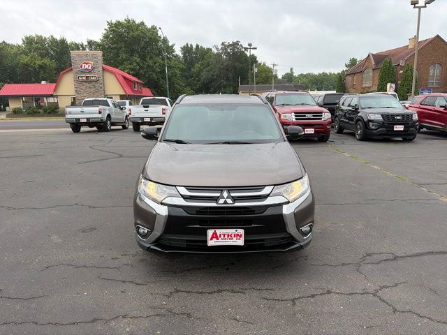 Used 2018 Mitsubishi Outlander LE with VIN JA4AZ3A31JZ031690 for sale in Aitkin, Minnesota