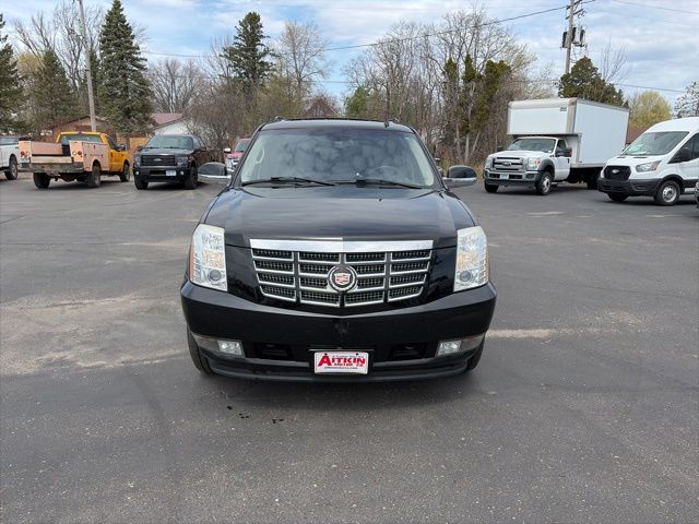 Used 2007 Cadillac Escalade ESV Base with VIN 1GYFK66857R307698 for sale in Aitkin, Minnesota