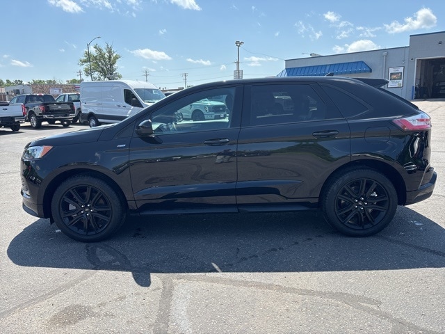 Used 2024 Ford Edge ST-Line with VIN 2FMPK4J96RBB16212 for sale in Aitkin, Minnesota