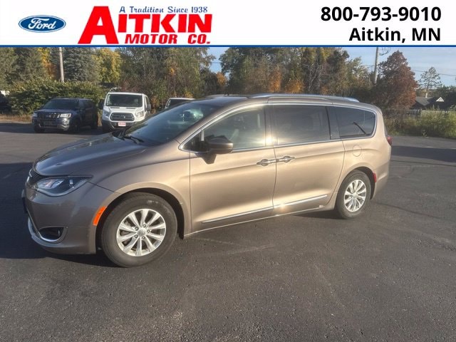 Used 2018 Chrysler Pacifica Touring L Plus with VIN 2C4RC1EG3JR108825 for sale in Aitkin, Minnesota