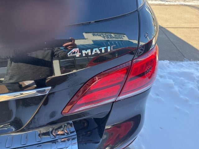 2017 Mercedes Benz GLE 350 photo 3