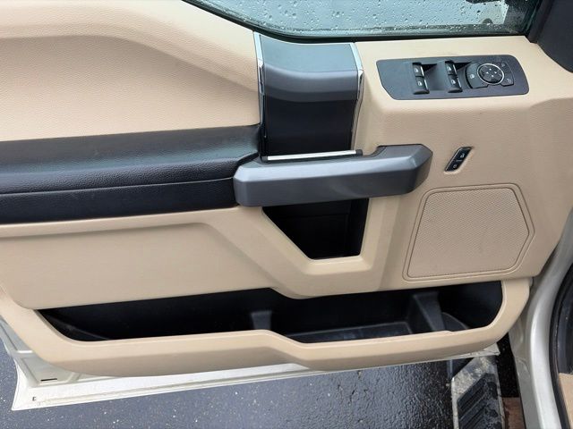 2017 Ford F-150 XLT - Photo 8
