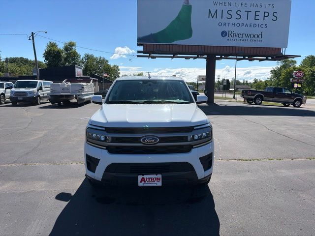 Used 2024 Ford Expedition XLT with VIN 1FMJK1J86REA43343 for sale in Aitkin, Minnesota