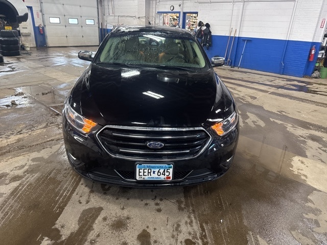 Used 2019 Ford Taurus Limited with VIN 1FAHP2F83KG118227 for sale in Aitkin, Minnesota