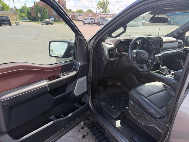 2023 Ford F-150 Lariat - Photo 11