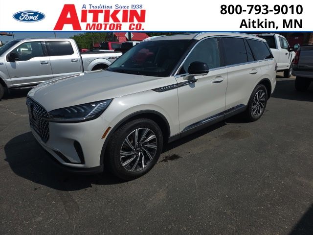 2025 Lincoln Aviator Premiere AWD's photo