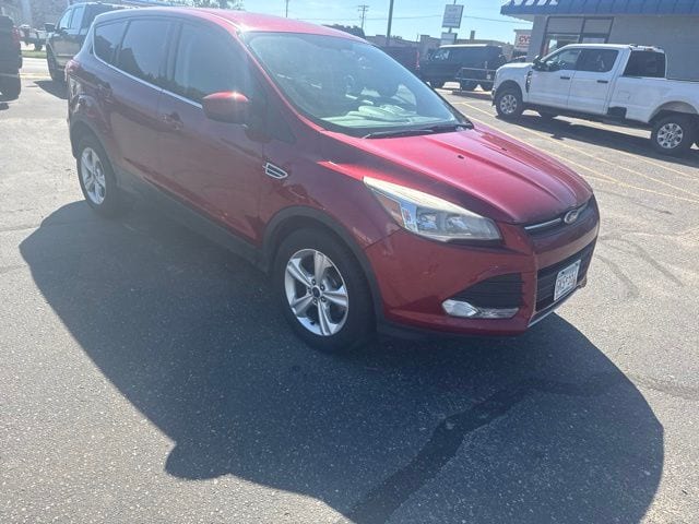 Used 2015 Ford Escape SE with VIN 1FMCU9G9XFUC79688 for sale in Aitkin, Minnesota