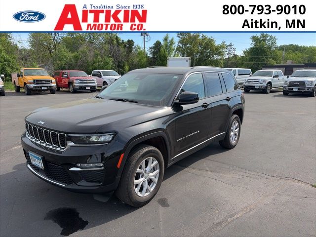 2022 Jeep Grand Cherokee Limited 4x4's photo