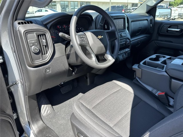 2026 Chevrolet Silverado 1500 Custom - Photo 10