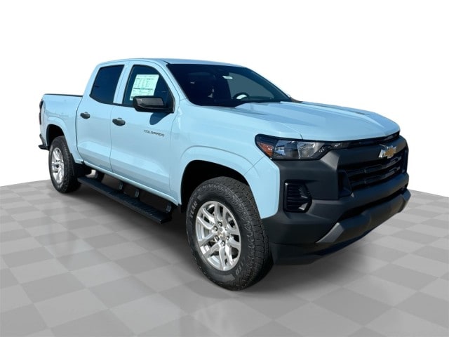 2026 Chevrolet Colorado Work Truck's photo