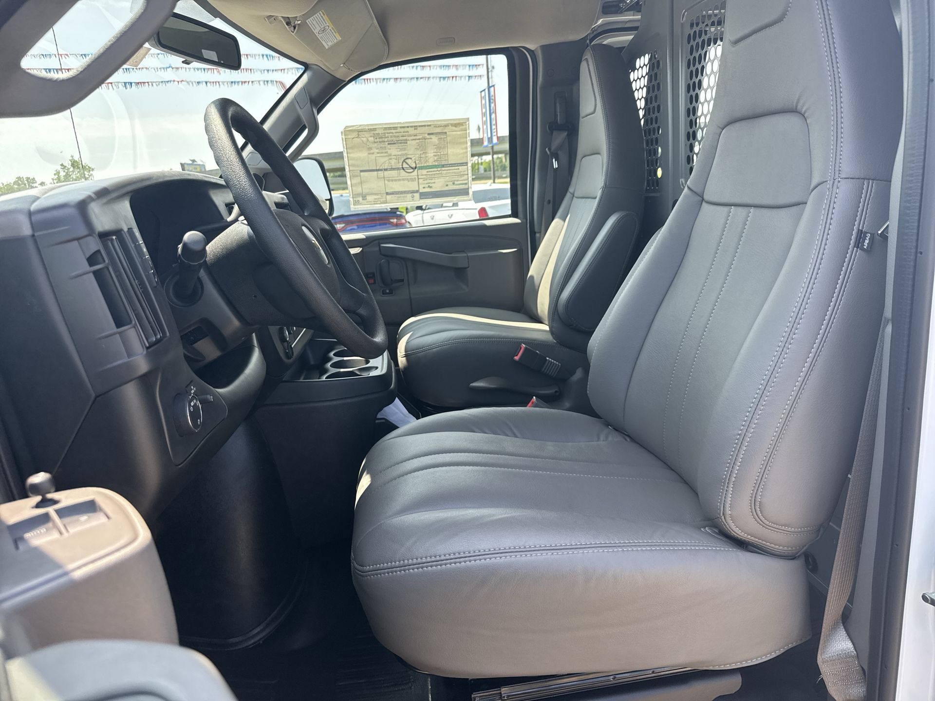 2025 Chevrolet Express Cargo Work Van - Photo 72