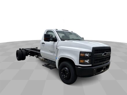 2024 Chevrolet Silverado 5500 HD Work Truck Truck