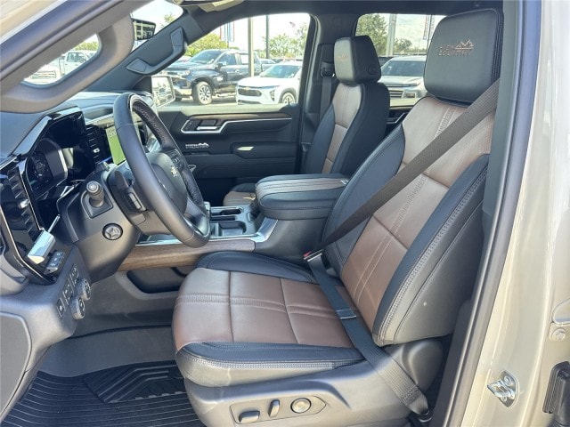 2026 Chevrolet Silverado 1500 High Country - Photo 19