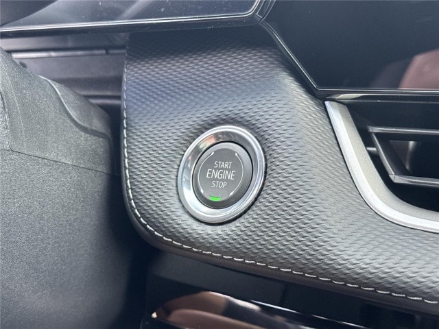 2027 Chevrolet Equinox LT - Photo 17