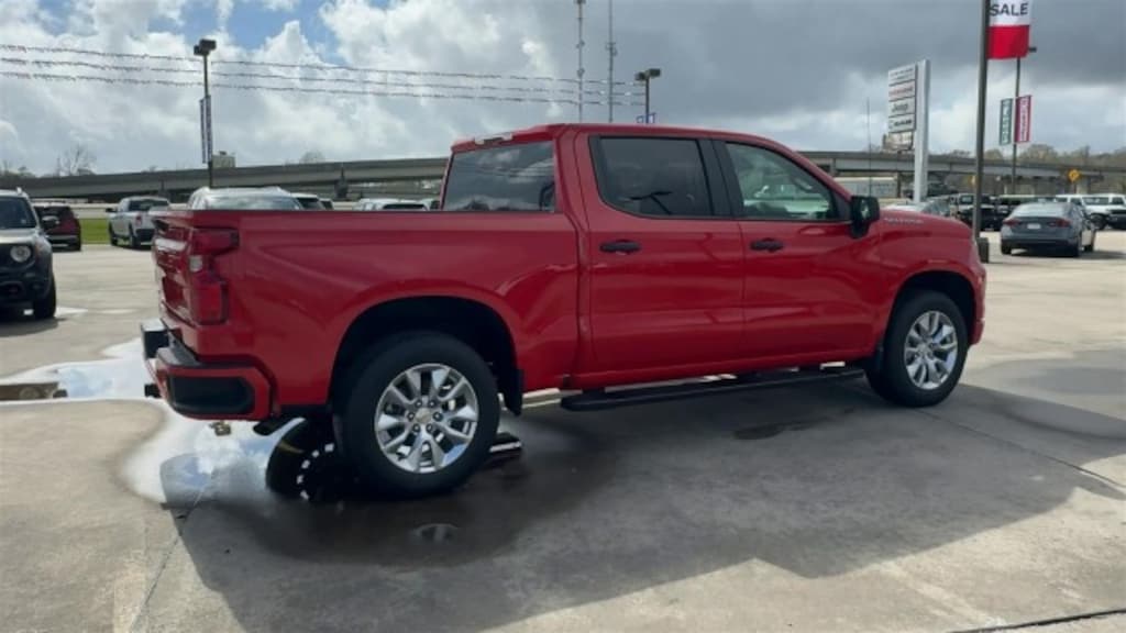 New 2026 Chevrolet Silverado 1500 Custom Truck