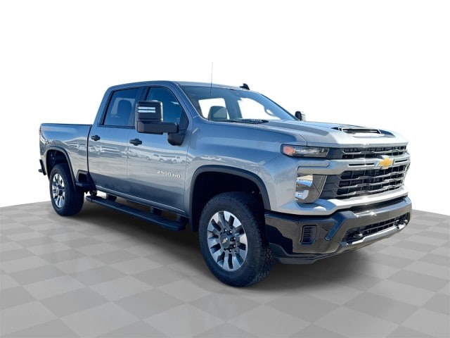 2026 Chevrolet Silverado 2500HD Custom's photo