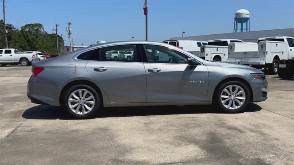 Used 2023 Chevrolet Malibu RS Car