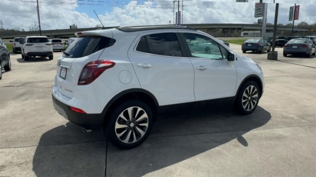 Used 2022 Buick Encore Preferred SUV