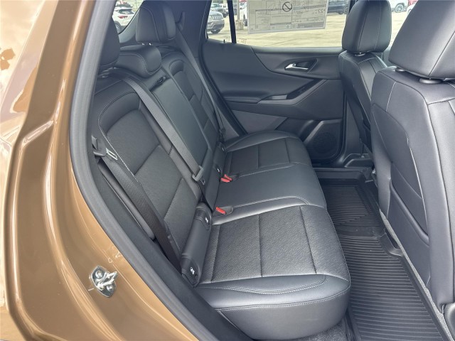 2027 Chevrolet Equinox LT - Photo 26