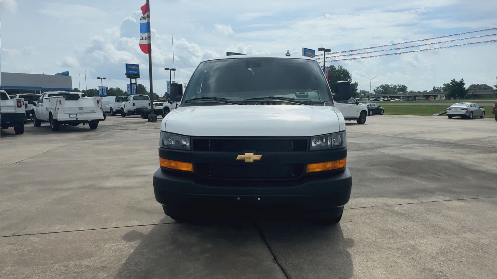 2025 Chevrolet Express Cargo Work Van - Photo 59
