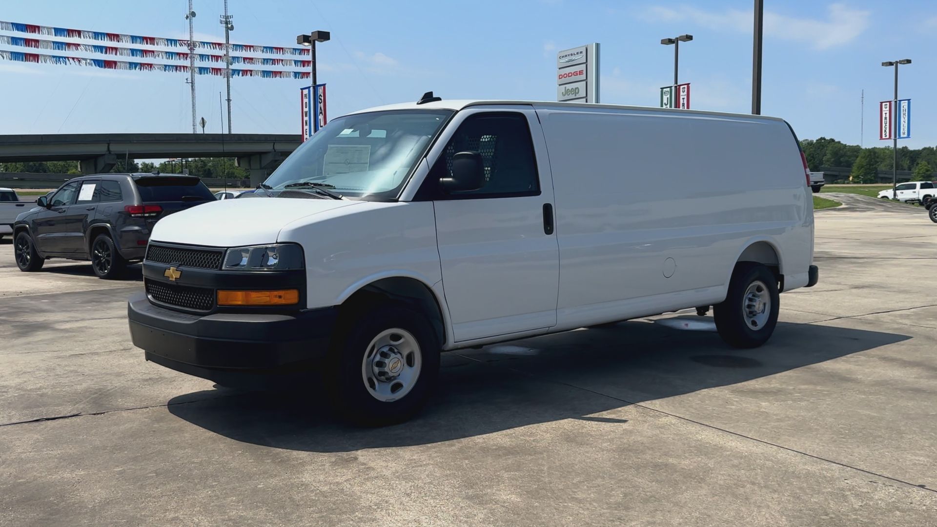 2025 Chevrolet Express Cargo Work Van - Photo 61