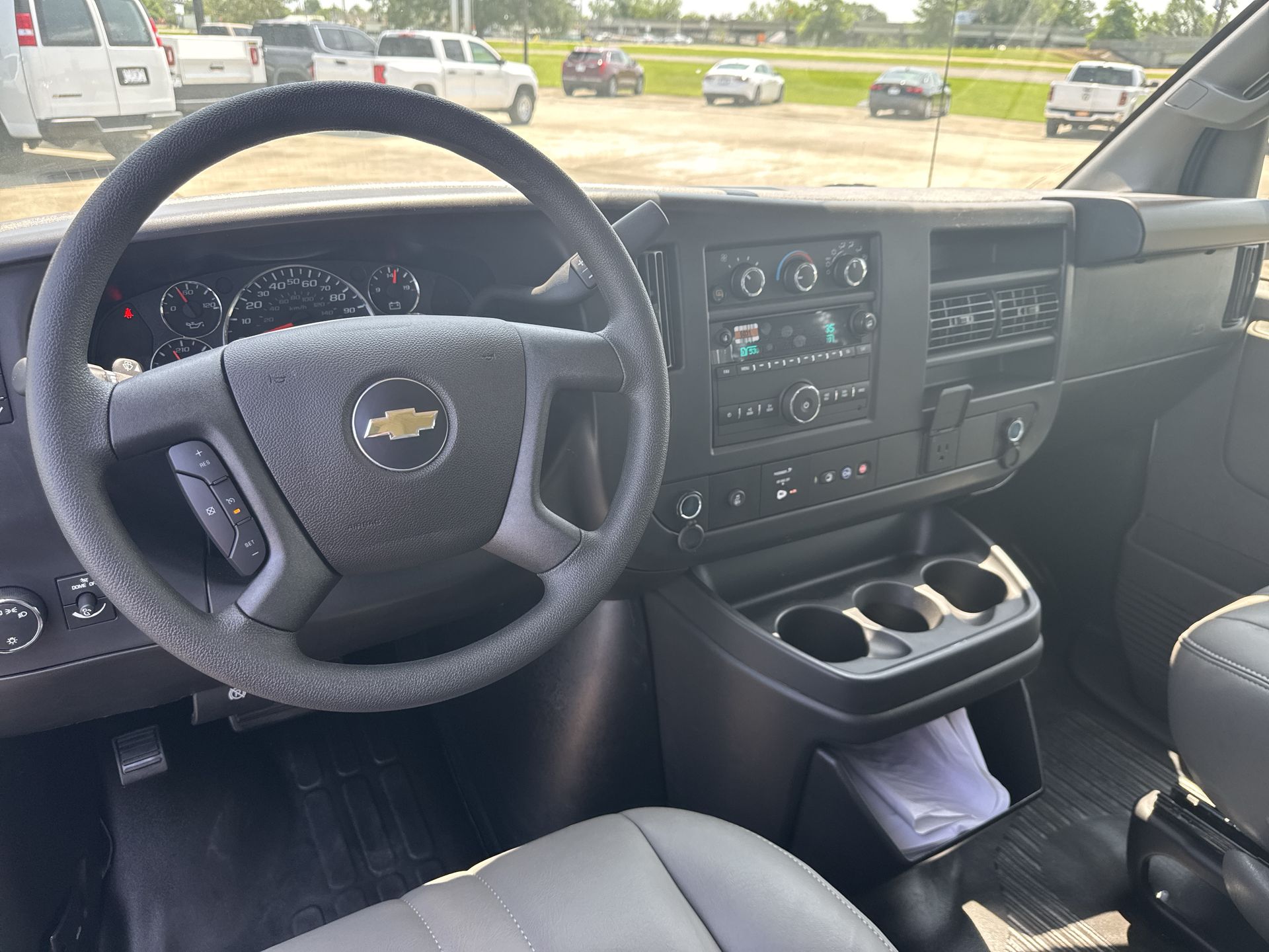 2025 Chevrolet Express Cargo Work Van - Photo 73