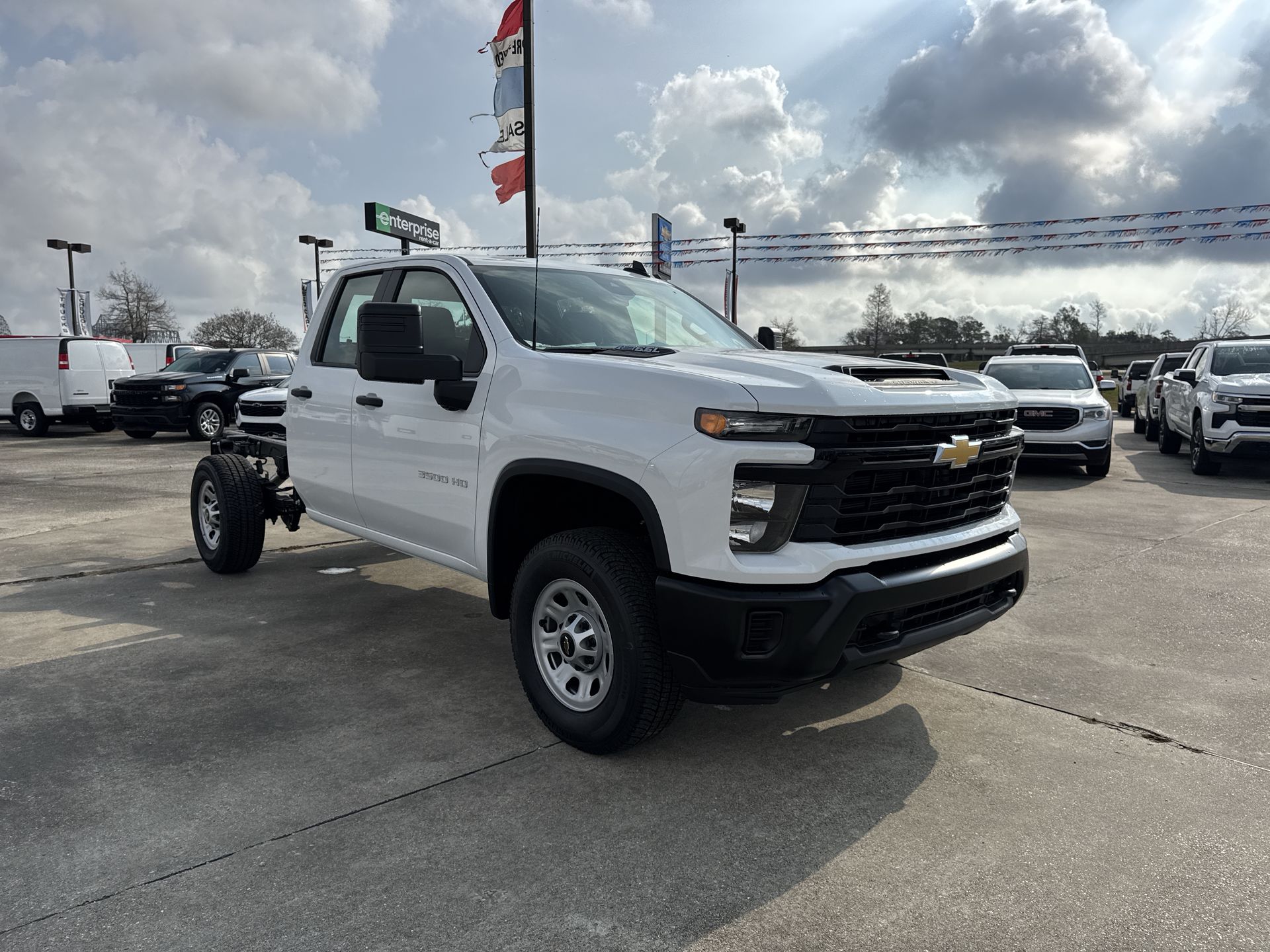 2026 Chevrolet Silverado 3500HD Work Truck's photo