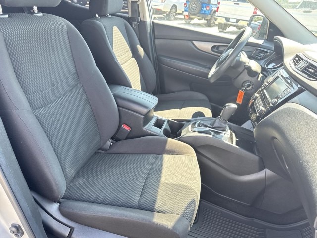 2020 Nissan Rogue Sport S - Photo 25